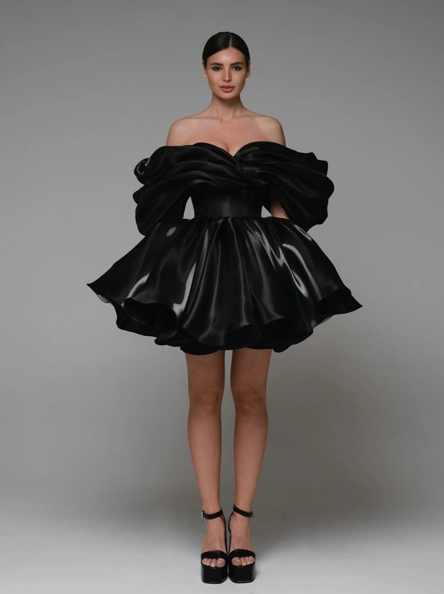 Larvik Black Short Dress