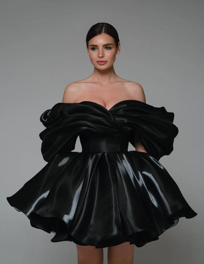 Larvik Black Short Dress