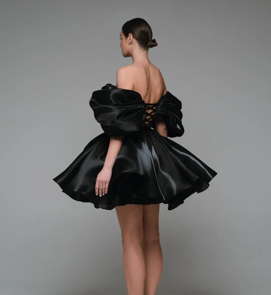 Larvik Black Short Dress